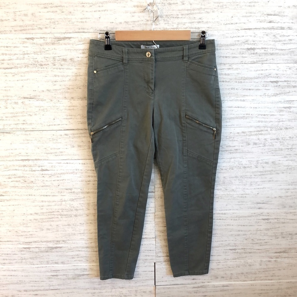 White House Black Market Capri Pants | SIZE 4